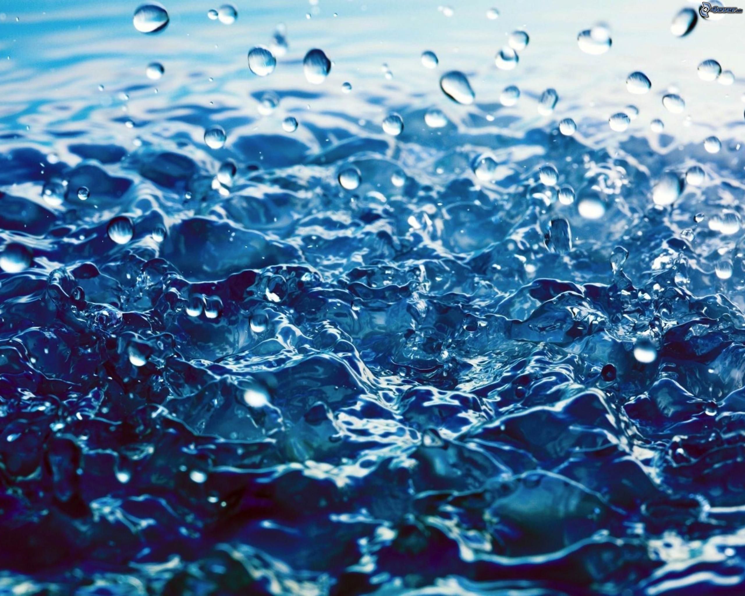 Rossi: “L’acqua deve tornare pubblica”. Pronta una proposta di legge