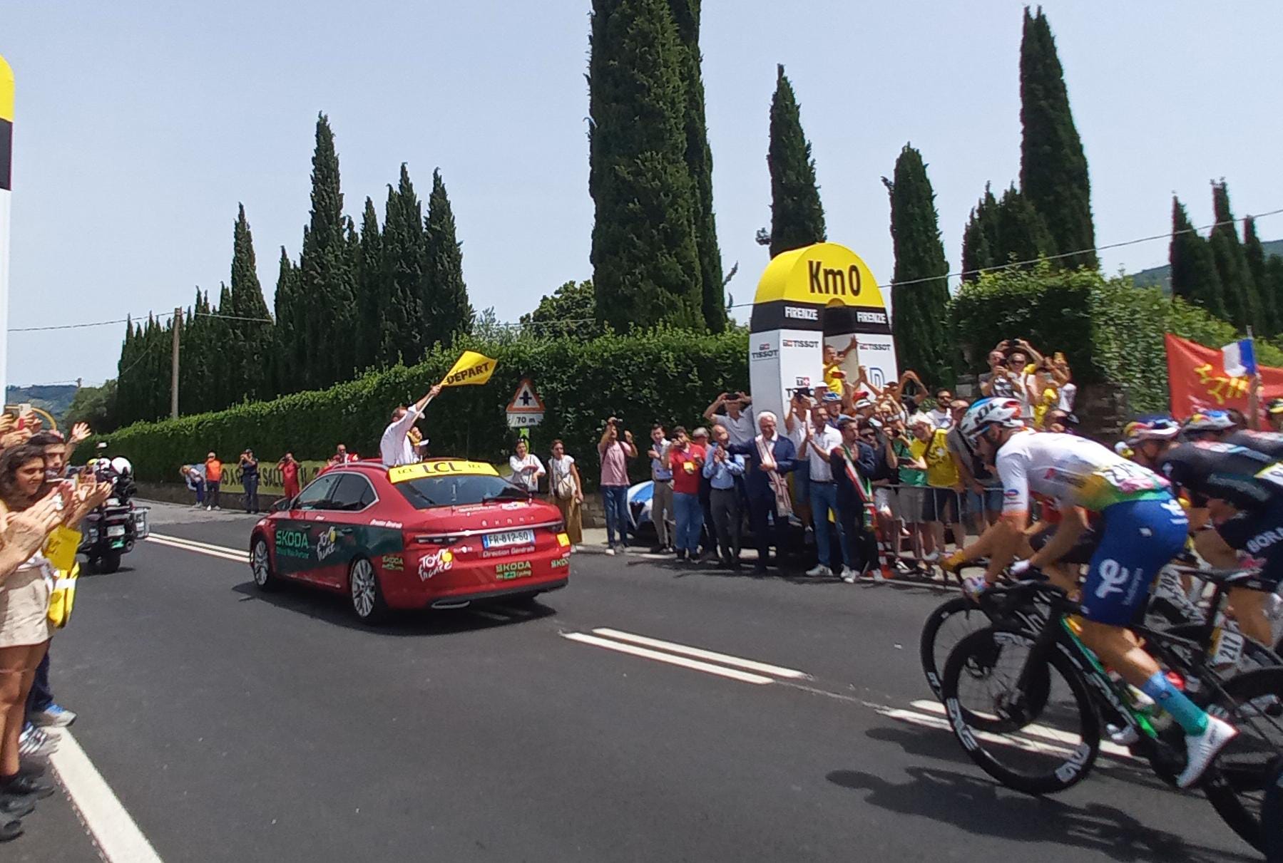 Tour de France, Giani alla partenza: “La Toscana vive una grande festa”